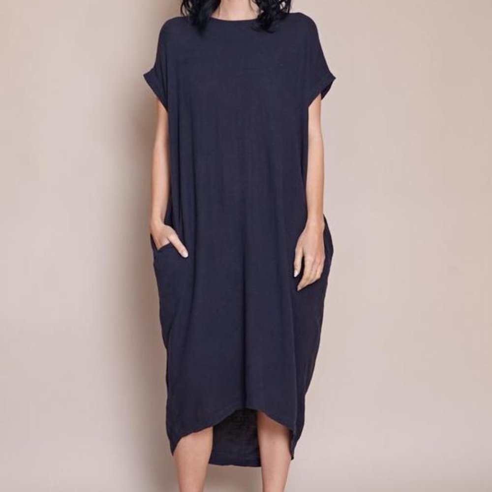 Black Crane Pleated Cocoon Dress in Navy
